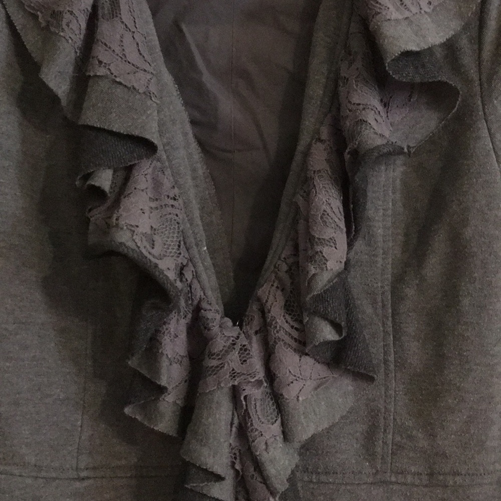 Adorable Lace & Ruffle Blazer - Picture 2 of 4